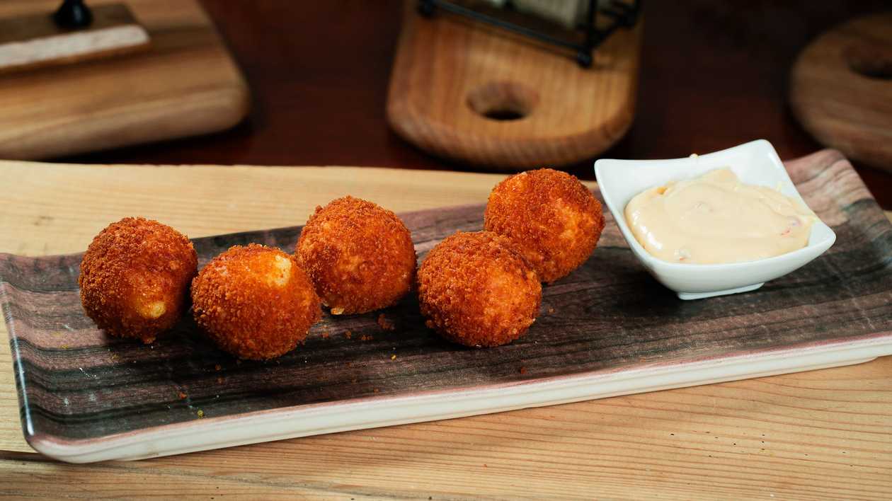 Homemade Cheese Balls