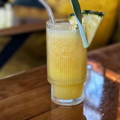 Ananas Proaspăt și Ghimbir