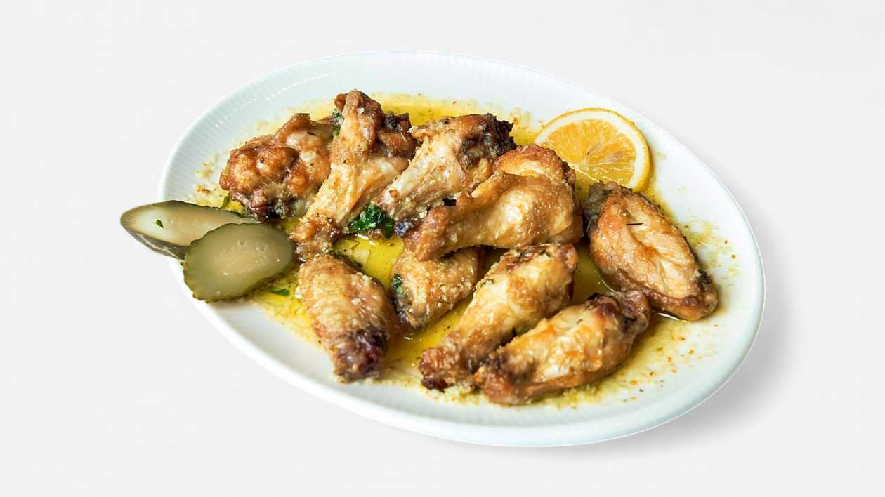 Chicken wings with provance sauce