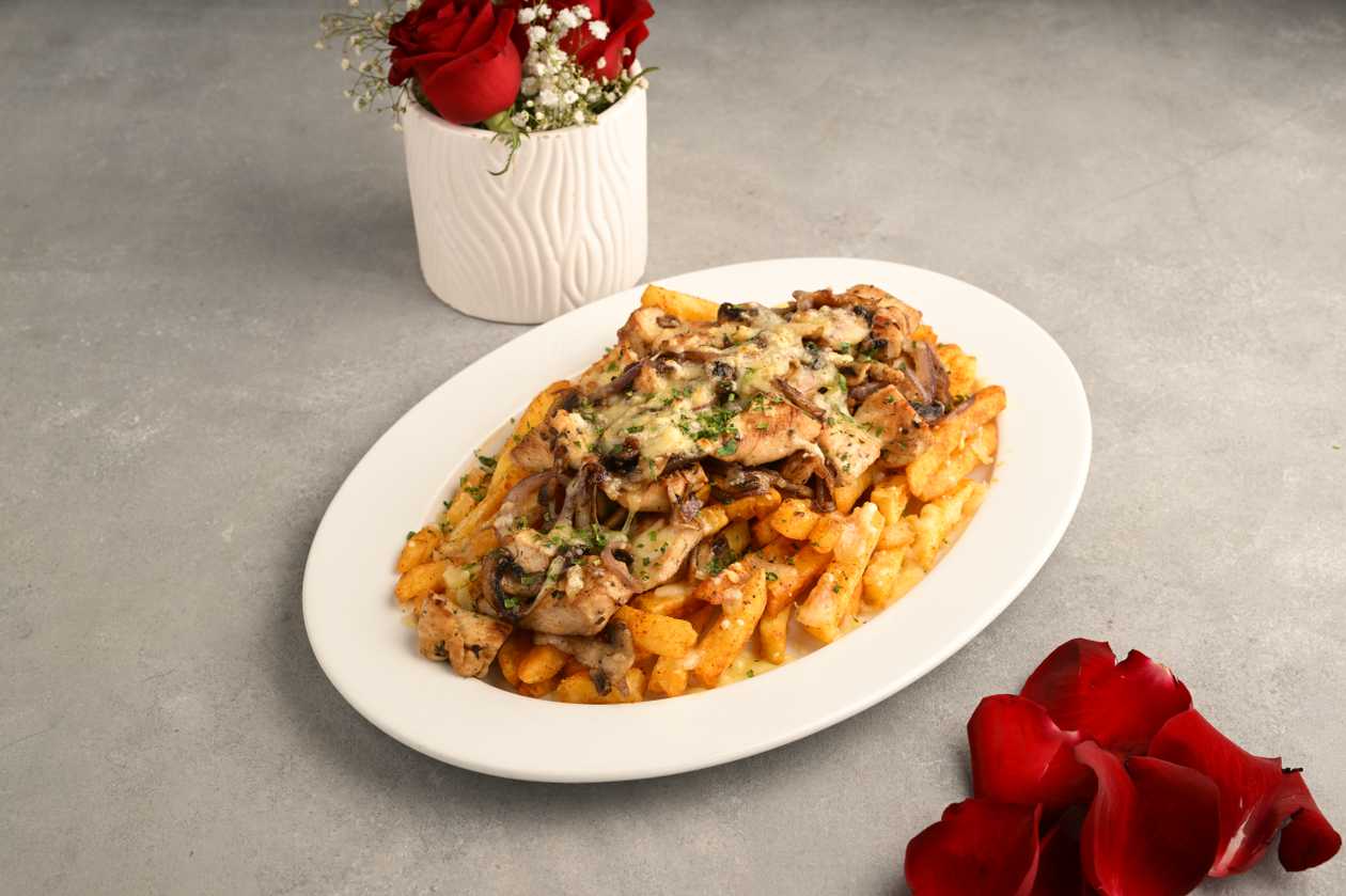 Chicken and Mushroom Cheesy Fries
