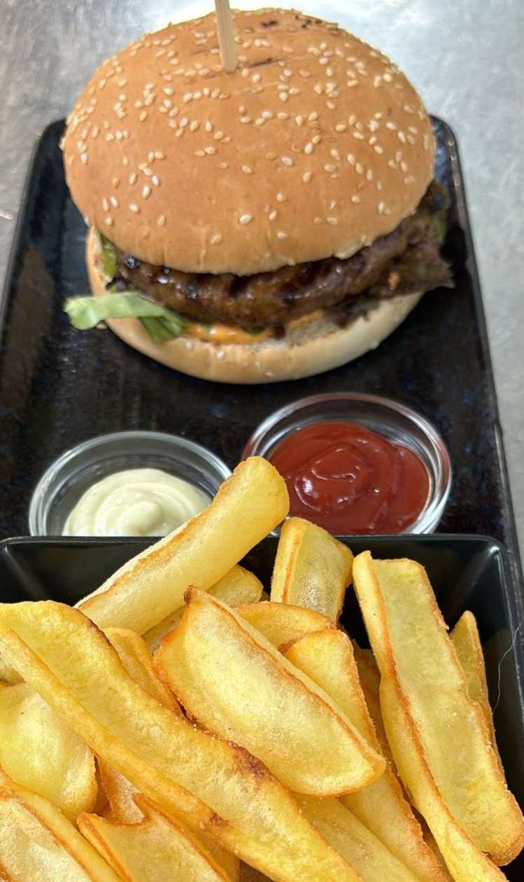 Classic burger