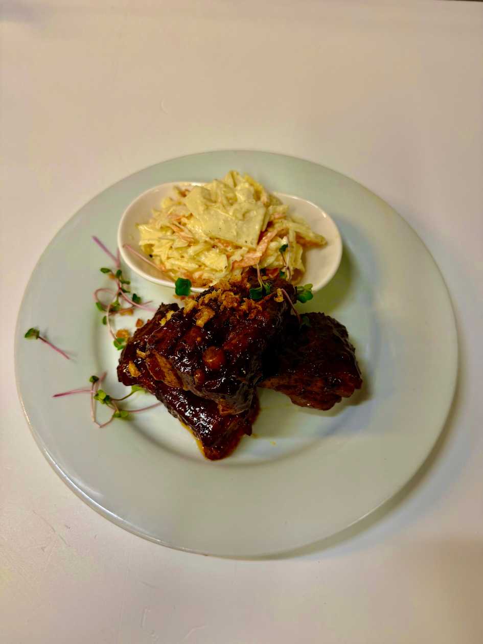 BBQ ribs baked with honey