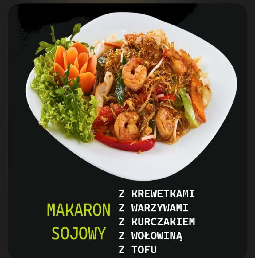 Noodles with Vegetables and Tiger Shrimps