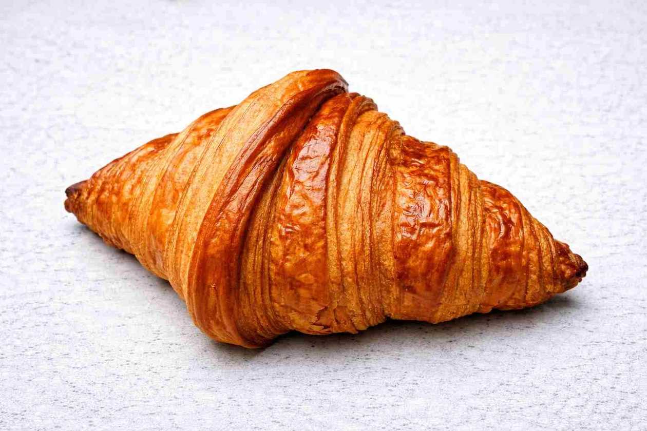 Croissant cu unt Boutique