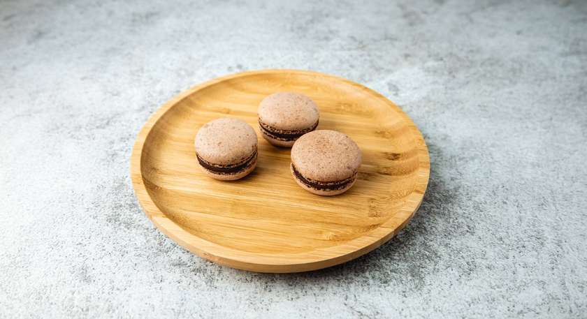 Chocolate Macaroon (1 piece)