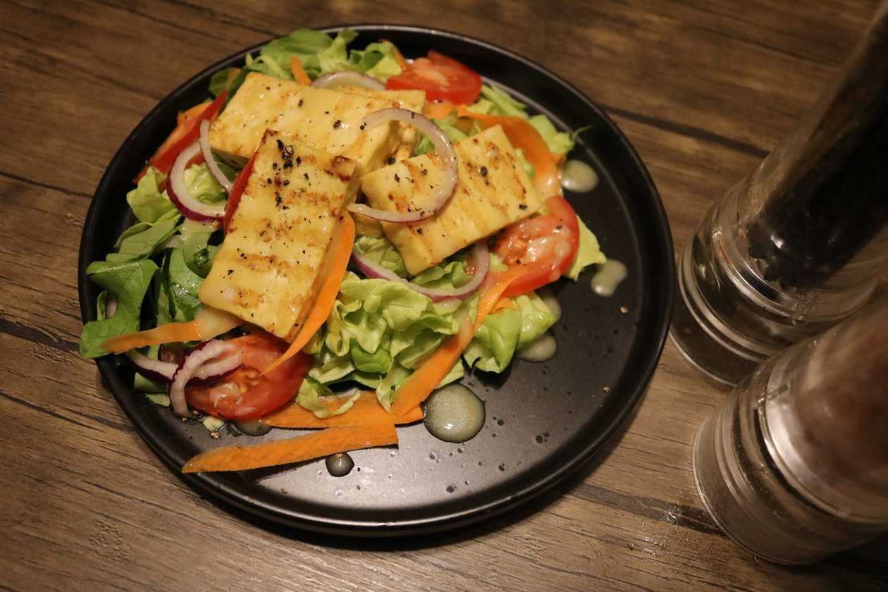 Salata cu tofu (420 g)