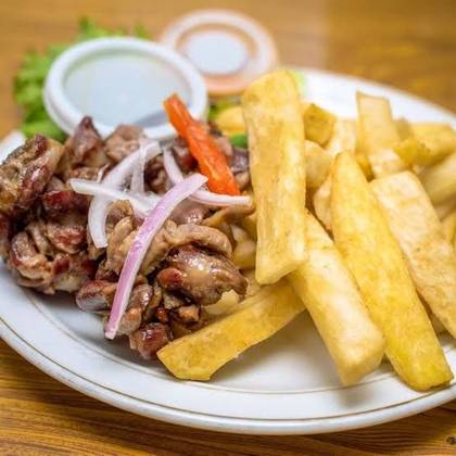 Yam/French Fries with Spicy Gizzard