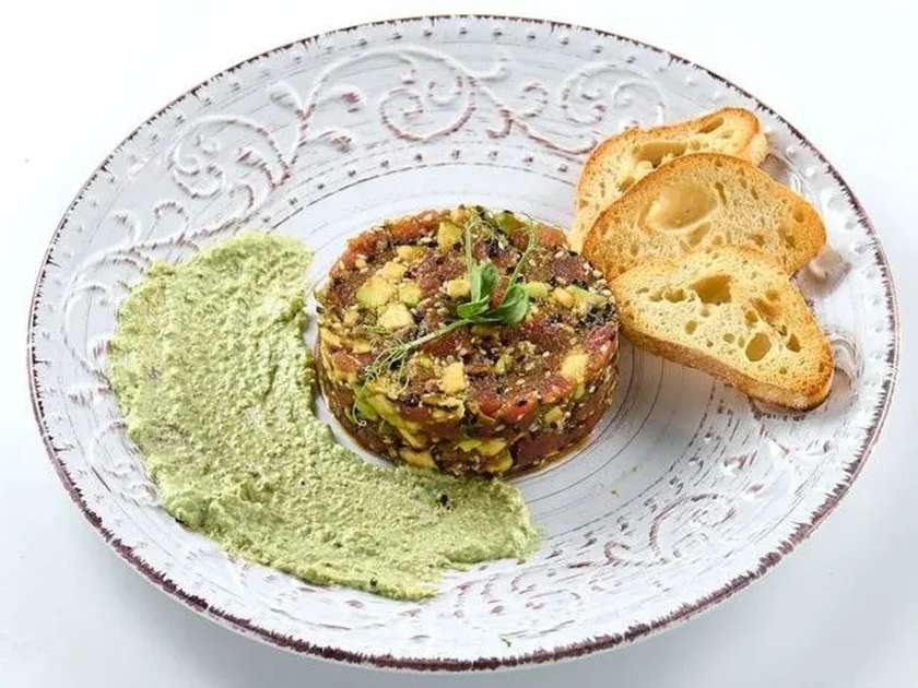 Tuna tartare