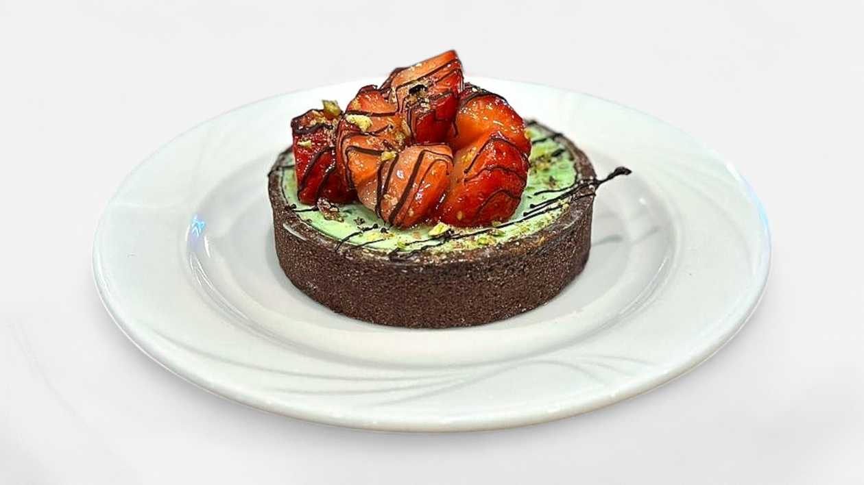 Strawberry and Basil Tartlet