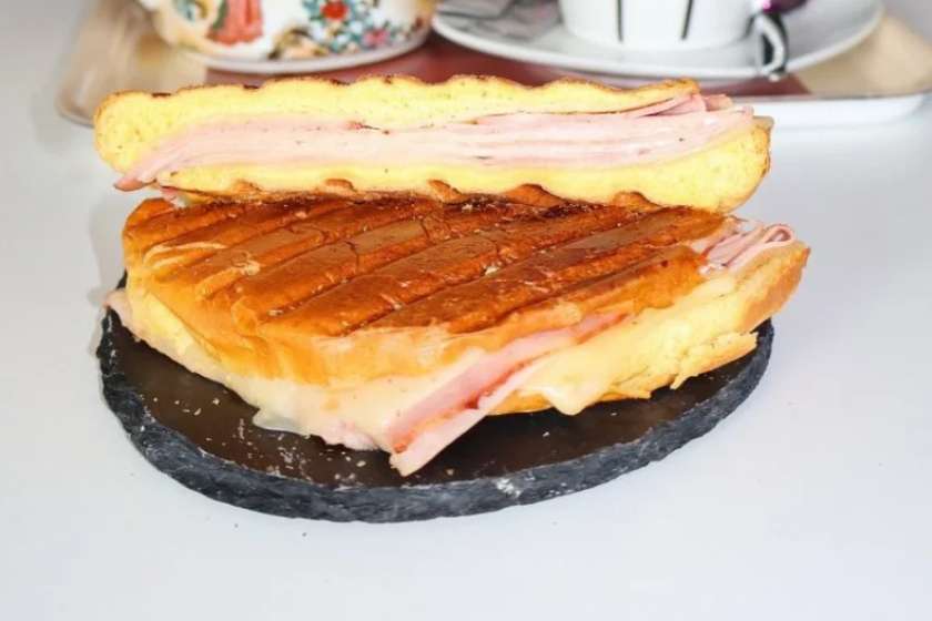 Tosta Babylon