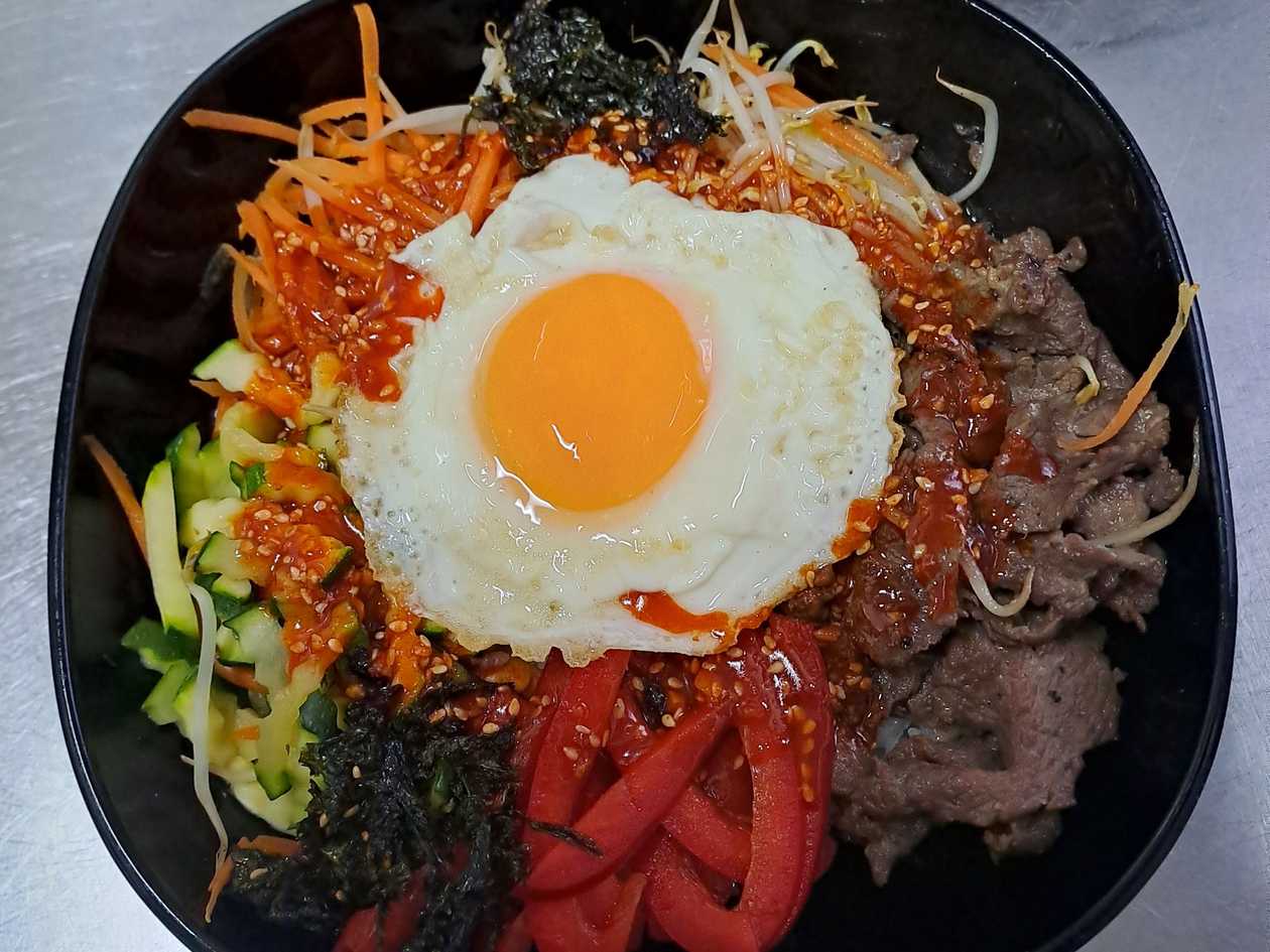 Bibimbap - Korejská Smíšená Rýže