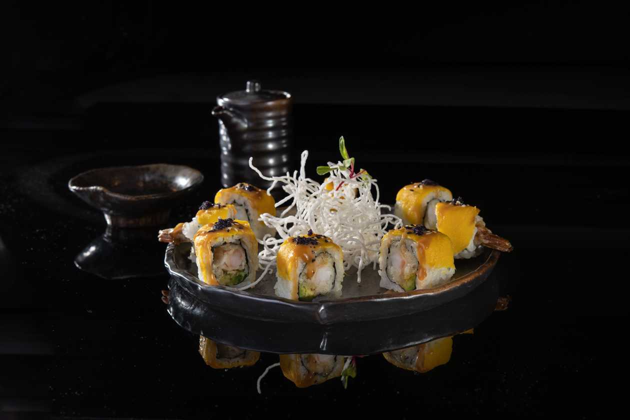 Special Γαρίδα Μάνγκο Roll 8 Τεμάχια