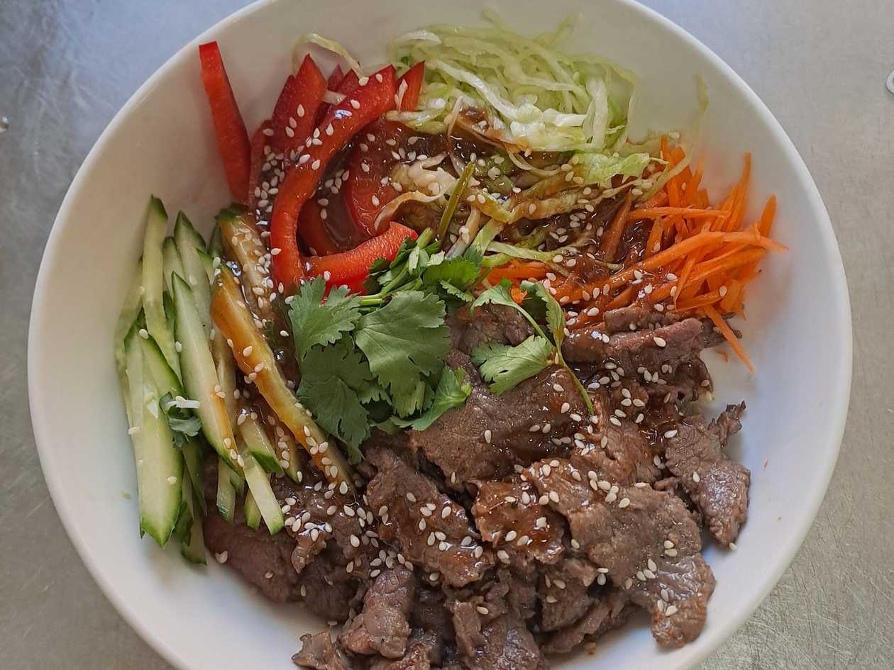 Pho Smíchané s Tamarindovou Pastou