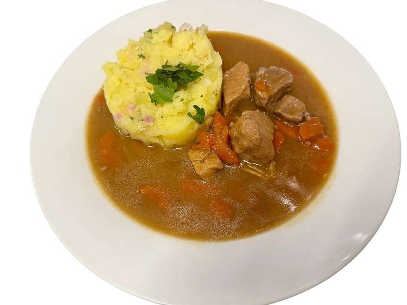 Dušená vepřová plec v mrkvi