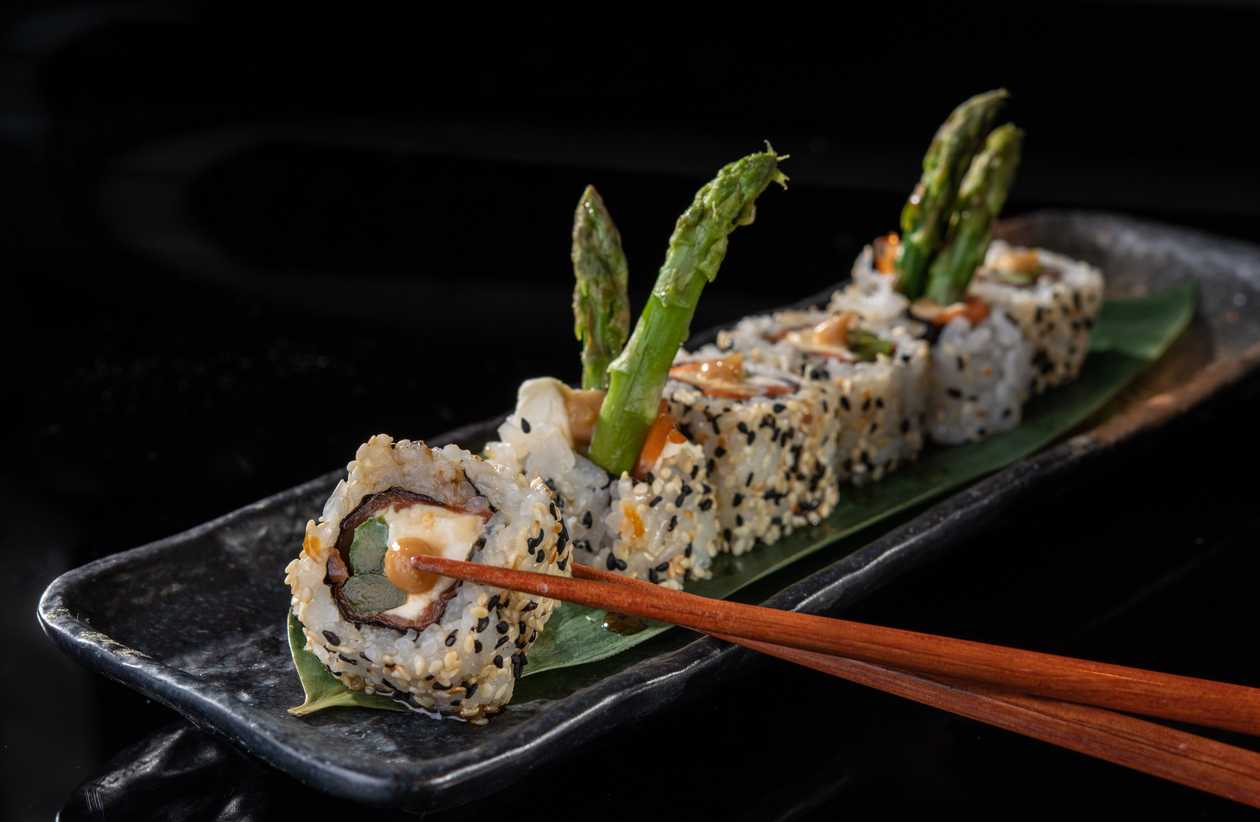 Σπαράγγια Vegetarian Maki Rolls