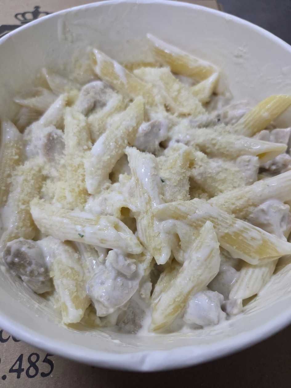 Paste Carbonara con Pollo