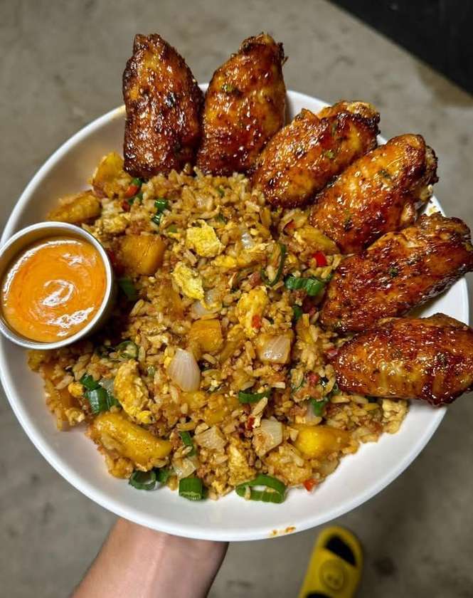 Fried Rice with 3pcs wings