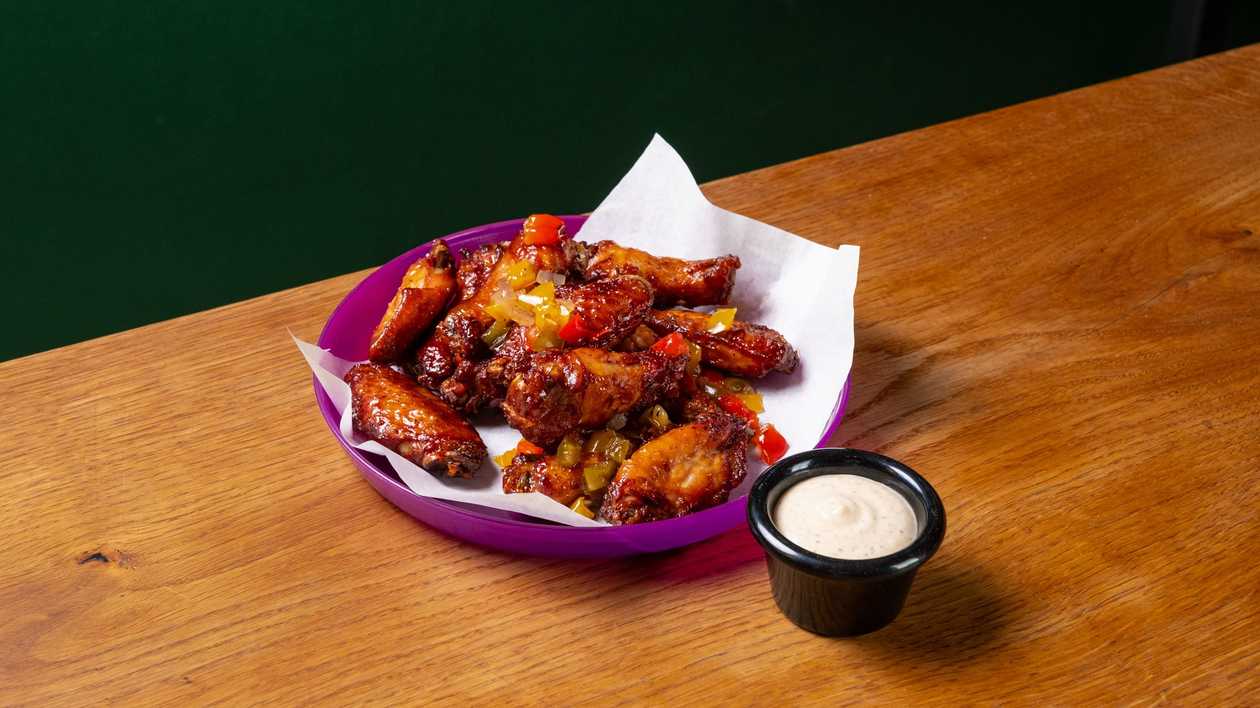 ALABAMA CHICKEN WINGS