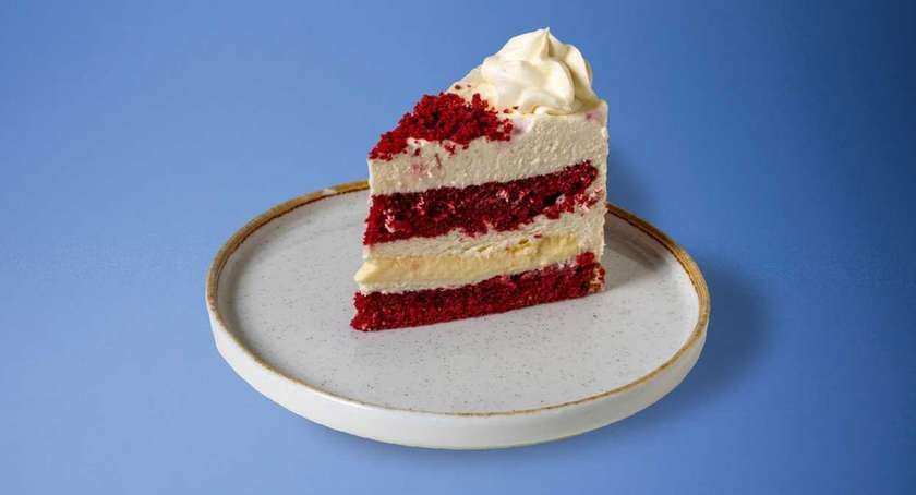 Red Velvet Cheesecake
