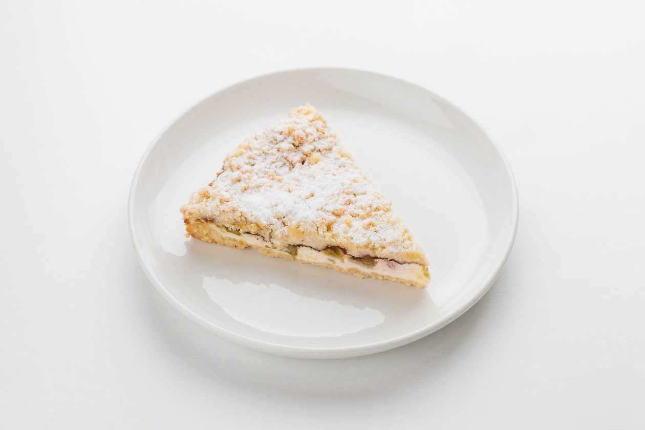 Rhubarb Curd Cake (170 g)