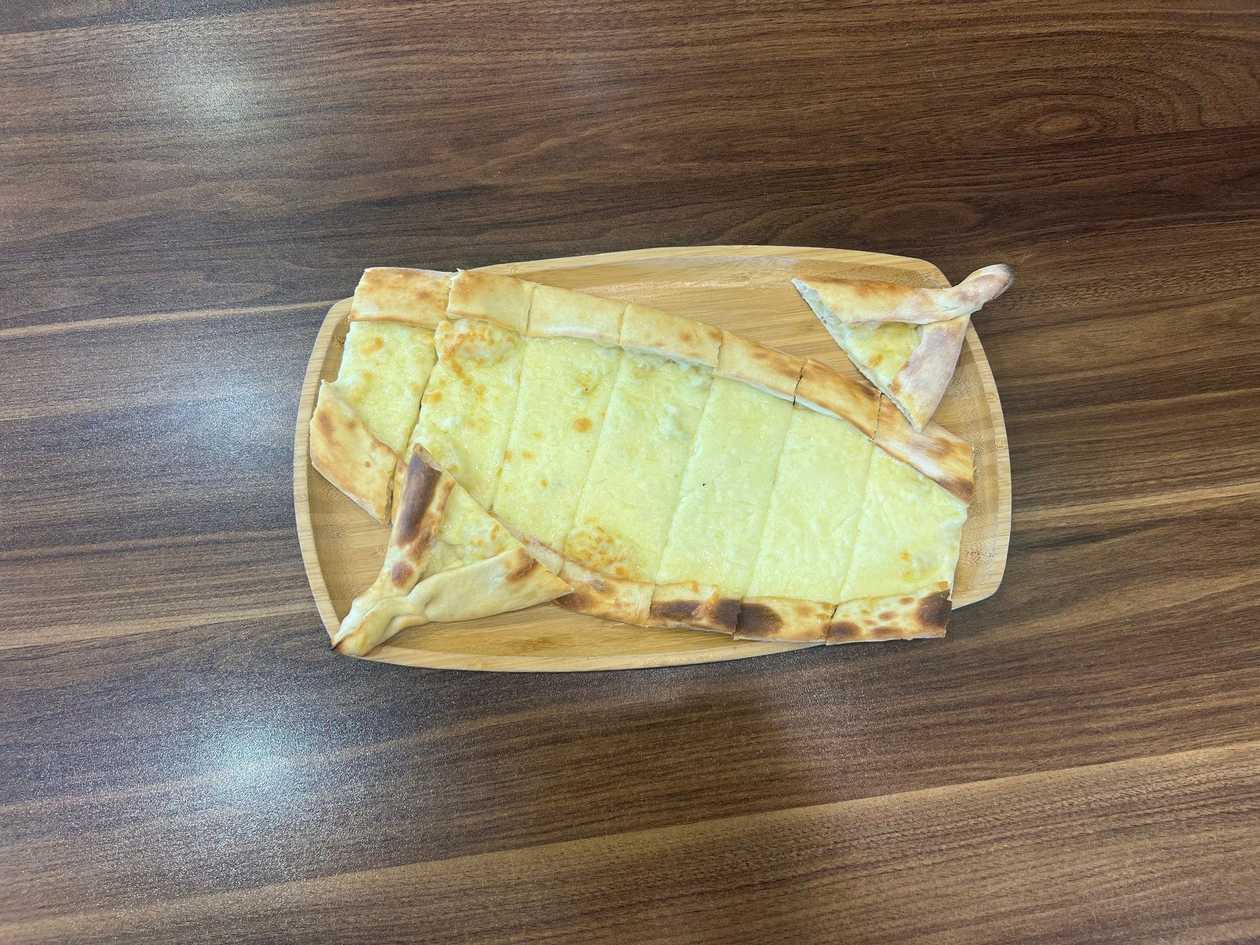 Pide with Cheese