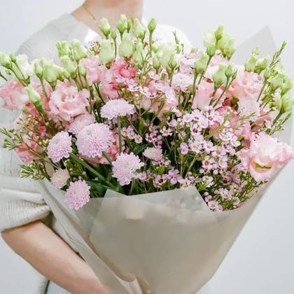 TENDER PINK LOVE Flower Bouquet