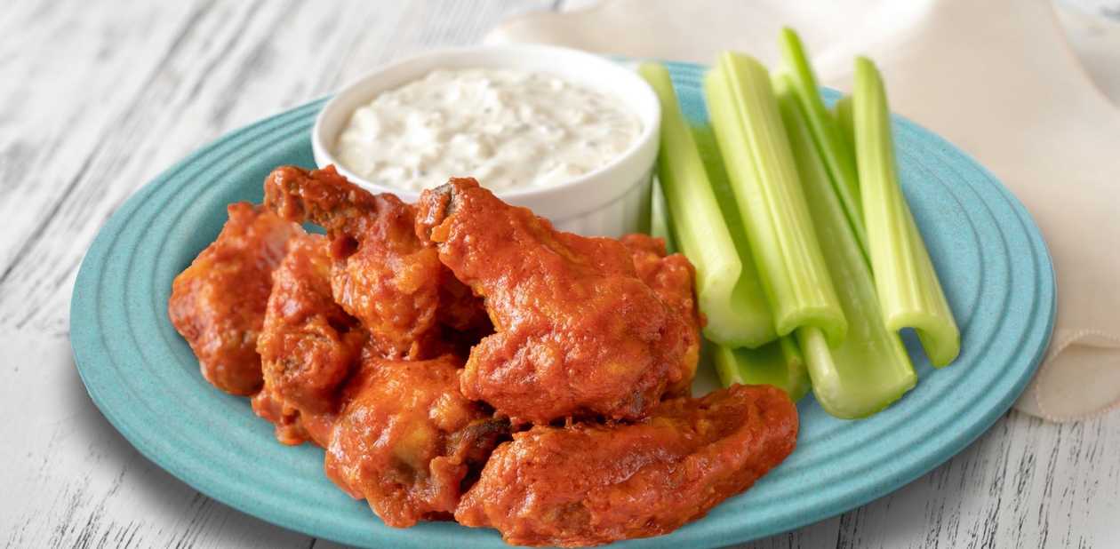 Buffalo chicken wings *spicy