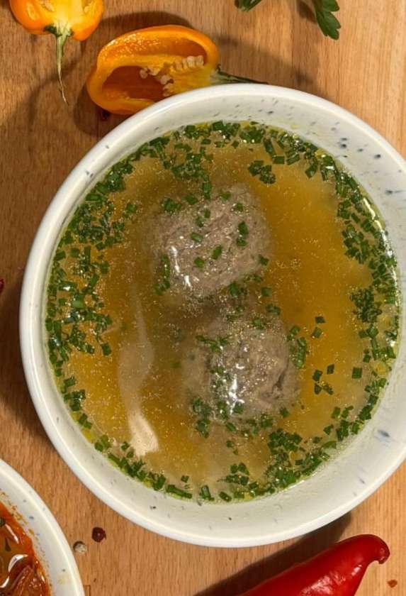 Kangaroo hovädzí vývar, pečeňove knedličky 0,33l