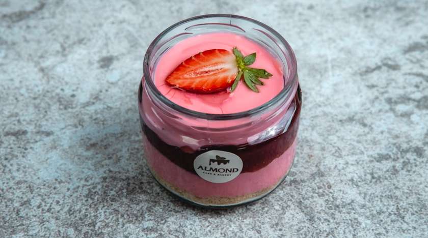 Magnolia Strawberry 330 ml