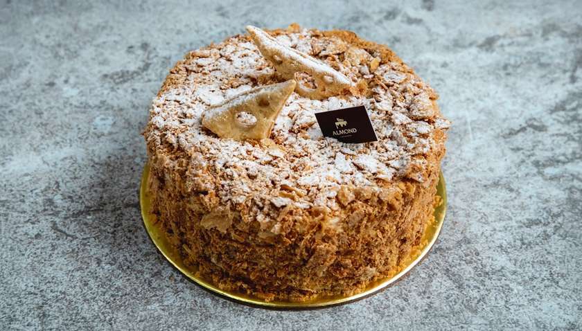 Napoleon Cake No. 3 (12-15 servings)