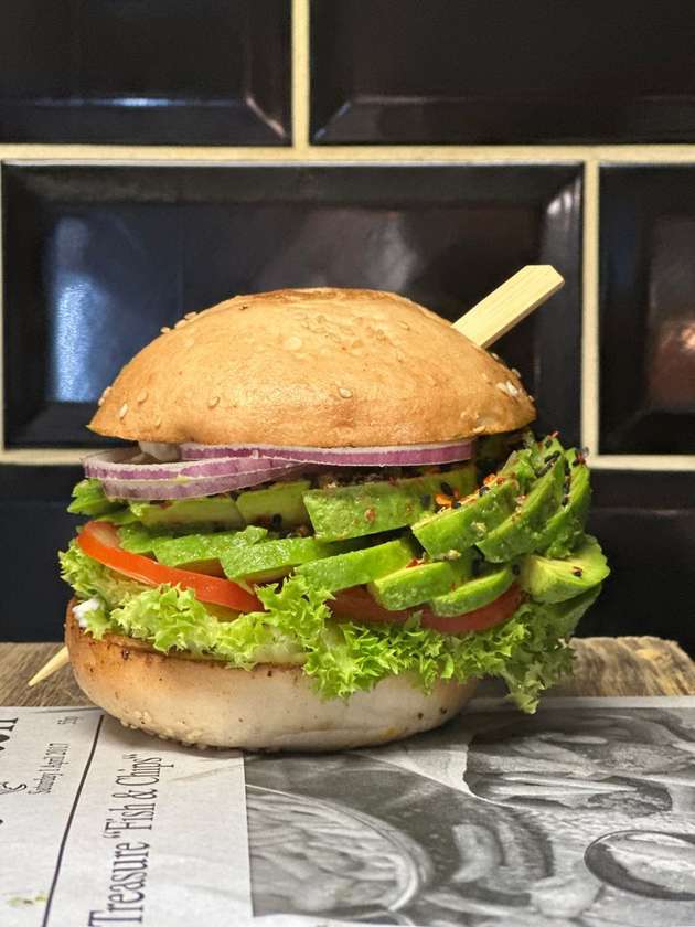 Avokádo Vegán Burger MENU