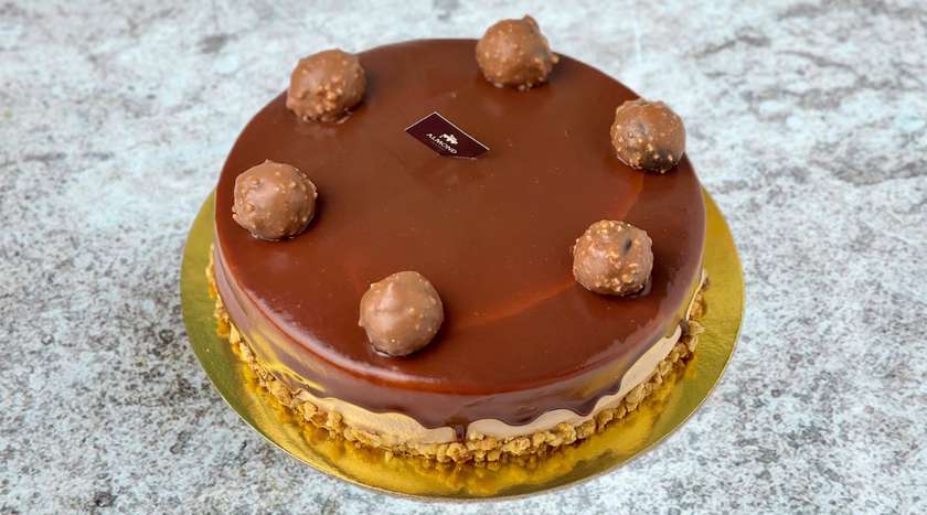 Chocolate Walnut Cake No. 1 (Serves 4-5)