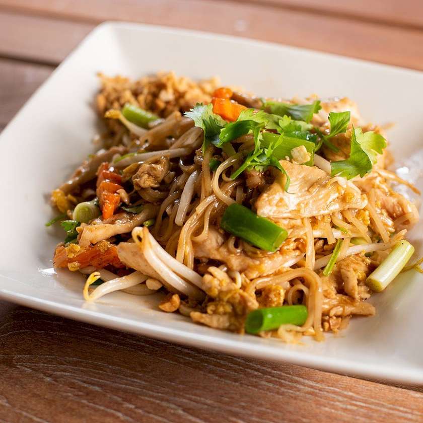 Chicken Pad Thai