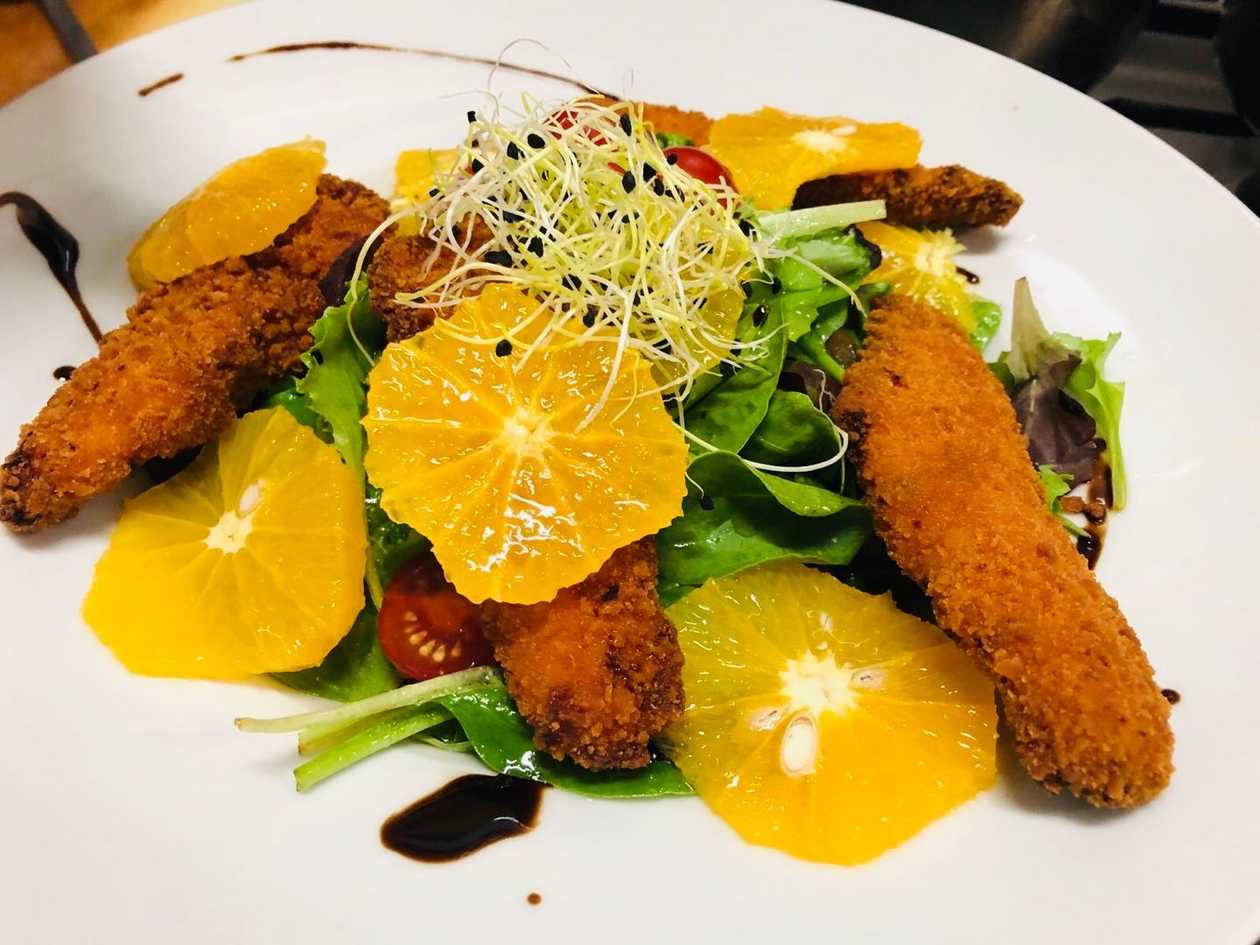 STRIP’S chicken šalát