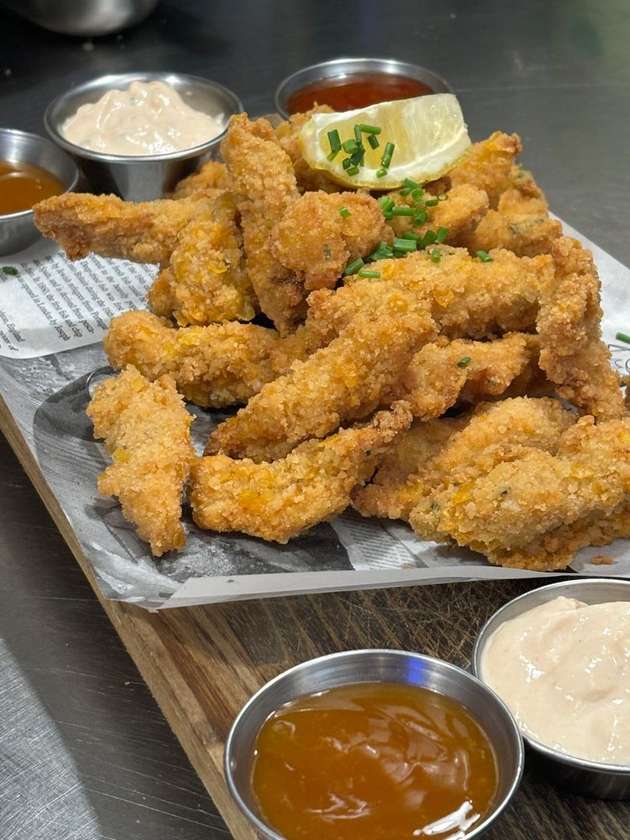 KANGAROO CHICKEN STRIPS BOX