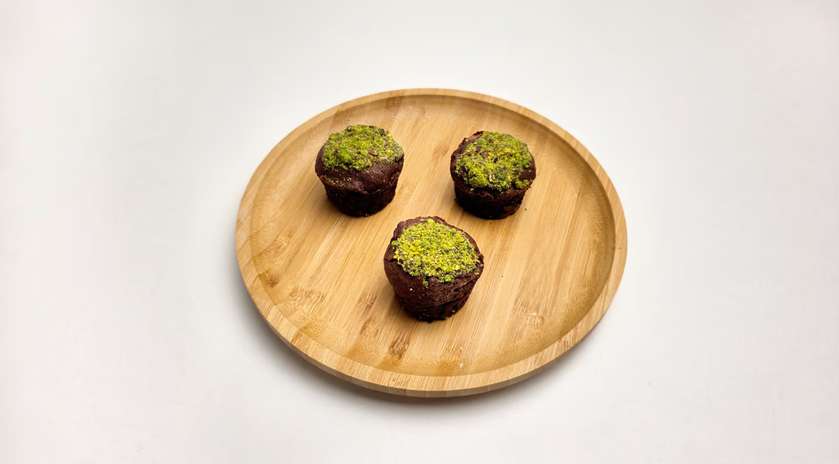 Mini Brownie with Pistachio (1 piece)