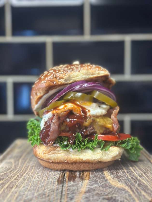 New - Kangaroo ŠPECIÁL Burger MENU