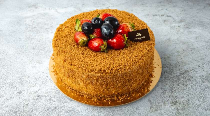 Honey Raspberry Cake No. 2 (8-10 Servings)