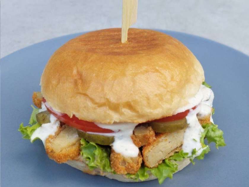 Vegan Beyond Nuggets Burger