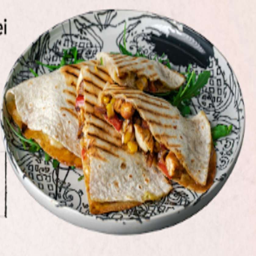 Quesadillas
cu Pui și Ardei