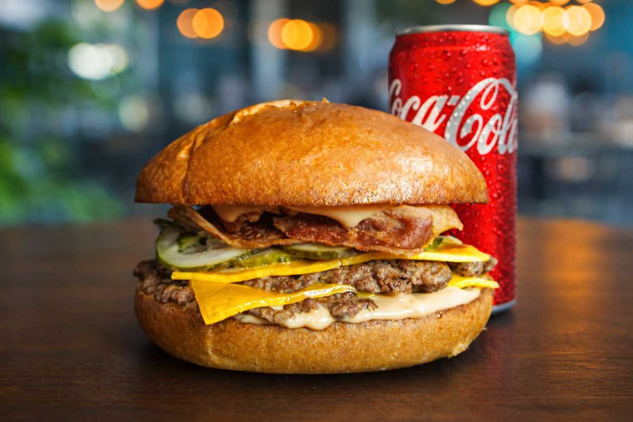 Combo Grande Smash + Coca-Cola