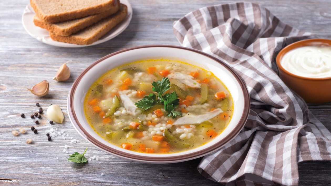 Homemade rassolnik with sour cream