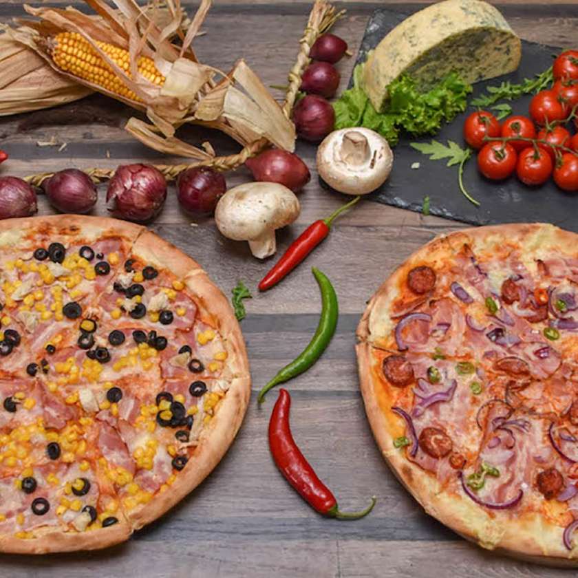 Combo Pizza+ Suc/Apa Gratis