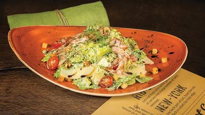 Caesar salad with chicken