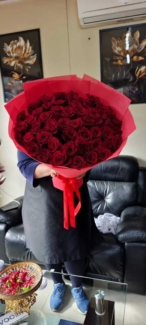 Red Roses 50-55cm