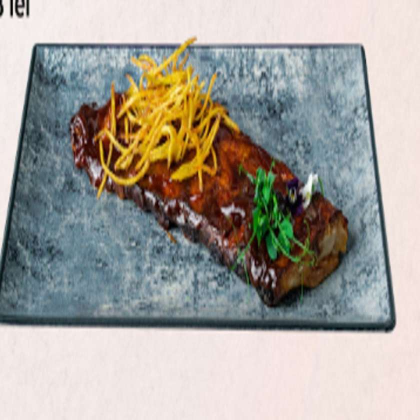 Coaste de
Porc Louisiana la Grătar cu Sos BBQ