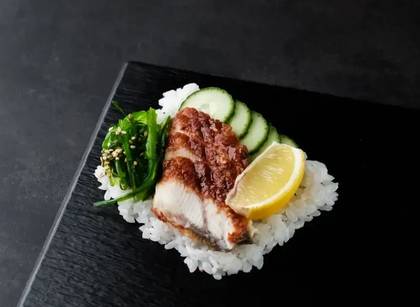 Unagi sashimi