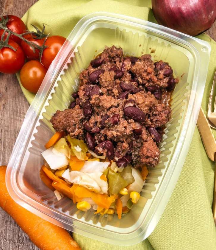 Chilli de novilho com legumes salteados