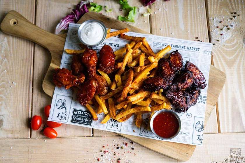 Wings Platter (2 People)