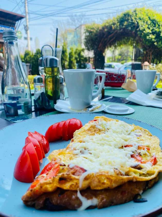 OMLETĂ ȚĂRĂNEASCĂ (250g)